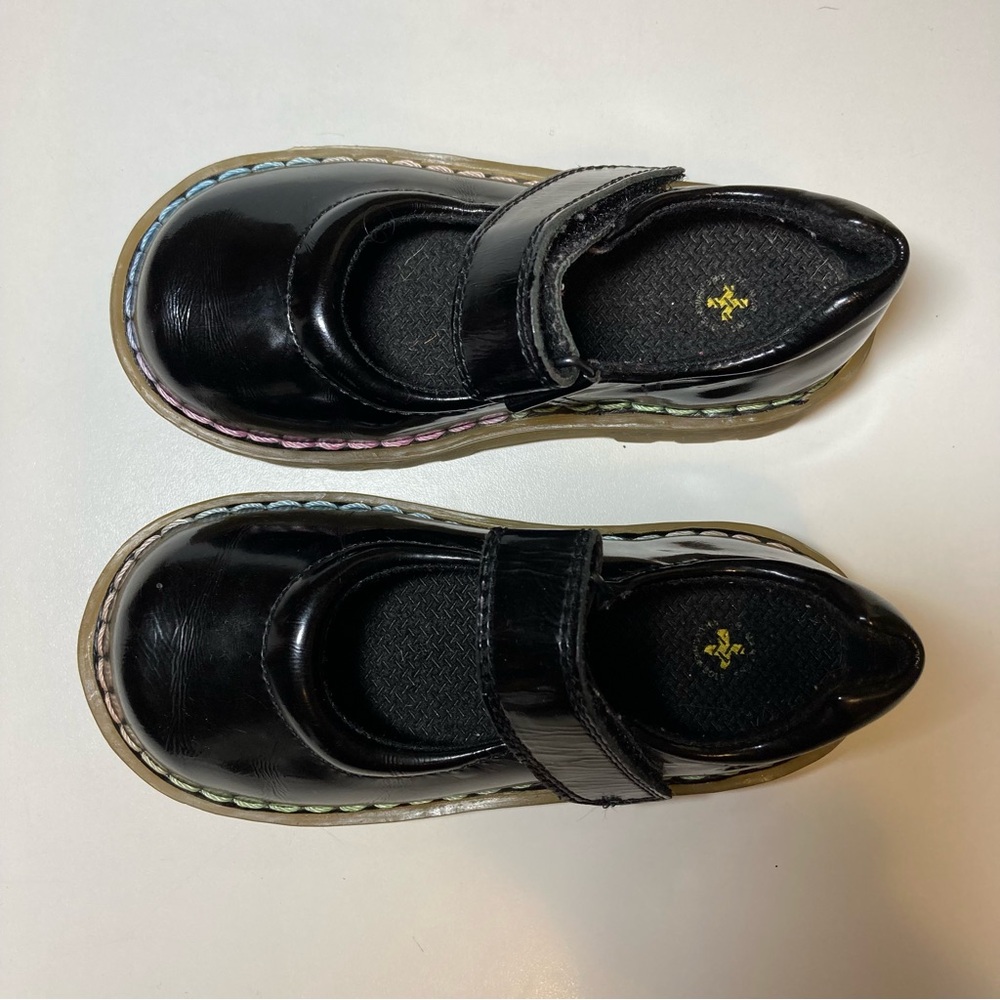 Dr. Martens Tully Mary Jane Toddler Girl's 9 Patent Leather Black Rainbow Stitch - Picture 16 of 16